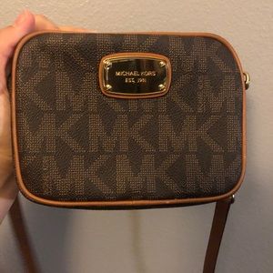 Michael Kors Crossbody Handbag